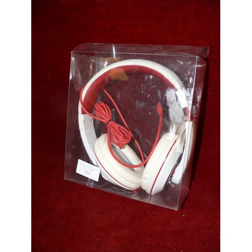 304 - A PAIR OF INTEMPO HEADPHONES AS NEW IN BOX