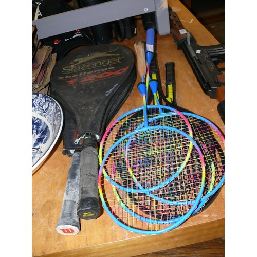 309 - SELECTION OF SQUASH AND TENNIS RACKETS