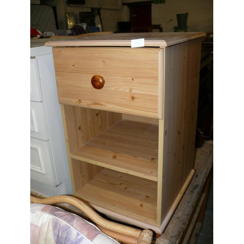 468 - SINGLE PINE BEDSIDE CHEST WITH ON DRAWER AND 2 SHELVES