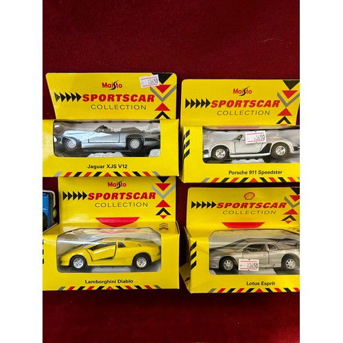 71 - COLLECTION OF 12 DIE CAST SPORTS CARS, FOUR ARE BOXED BY MAISTO INCLUDING PORSCHE 911, JAGUAR XJS, L... 