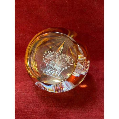 80 - CAITHNESS LARGE COMMEMORATIVE LIMITED EDITION PAPERWEIGHT - GOLDEN JUBILEE - SIGNED G J MAGNUM 116/2... 