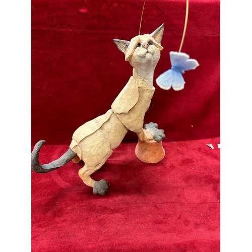 123 - A CAT FIGURE WITH BUTTERFLY & PLANT POT  