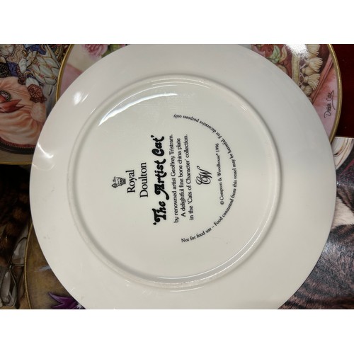 171 - COLLECTION OF 21 CAT THEMED PLATES, 