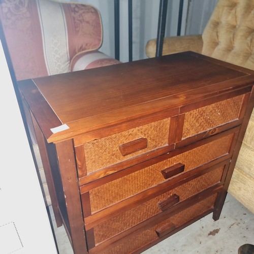 610 - 2 OVER 3 CHEST DRAWER