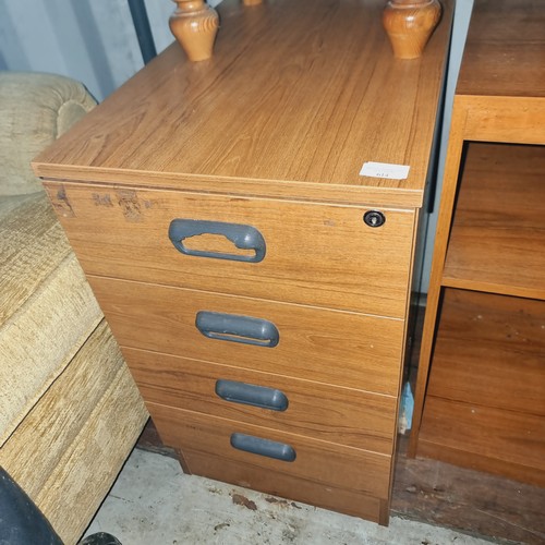 614 - 4 DRAWER CHEST