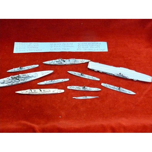 382 - 9 X VINTAGE TRI-ANG DIE-CAST BATTLESHIPS