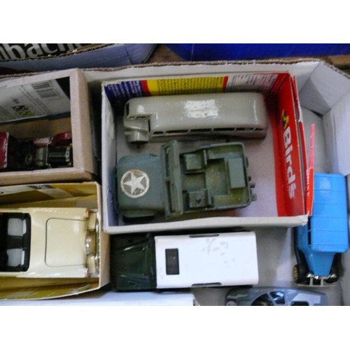 405 - COLLECTABLE VINTAGE DIE-CAST VEHICLES. INC CORGI FORD THUNDERBIRD, DINKY, MATCHBOX ETC