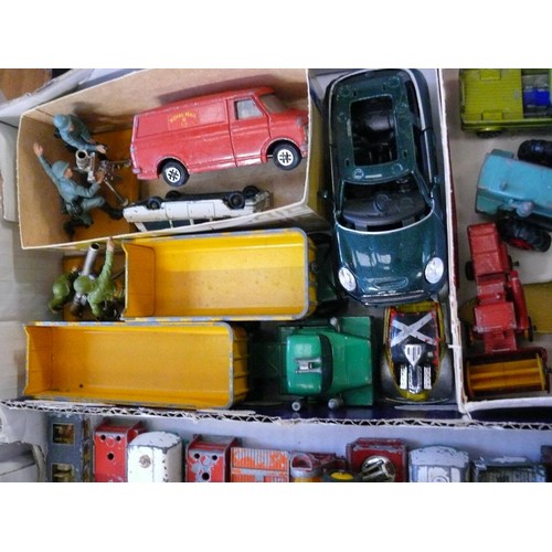 406 - COLLECTABLE VINTAGE DIE-CAST VEHICLES. INC CORGI MAJOR HOVERCRAFT, DINKY SIMCA CARGO, DINKY ROYAL MA... 