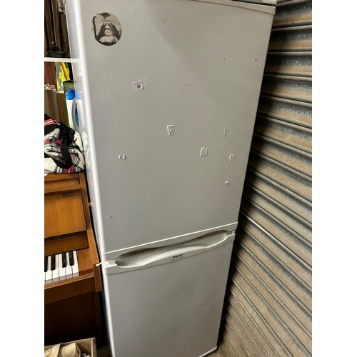 481 - HOTPOINT ICED DIAMOND FRIDGE FREEZER.