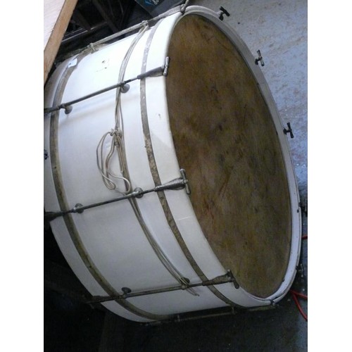 408 - VINTAGE BASE DRUM. CREAM PAINTED.