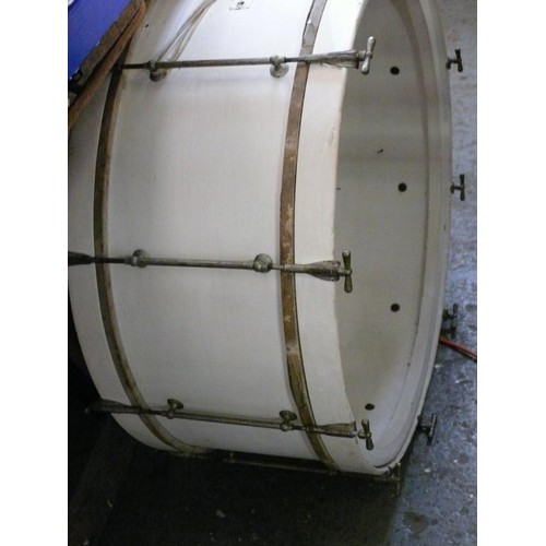 408 - VINTAGE BASE DRUM. CREAM PAINTED.