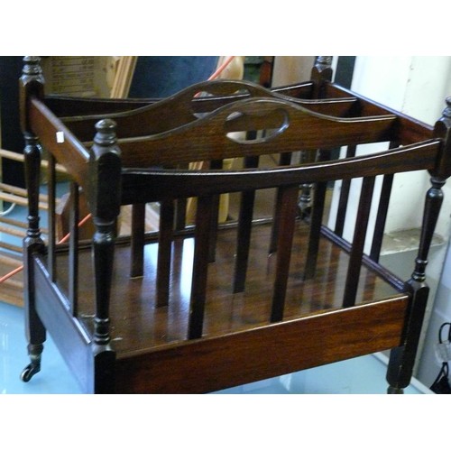 415 - A STAINED MAHOGANY CANTERBURY - MUSIC/MAGAZINE RACK/STAND WITH DRAWER UNDER