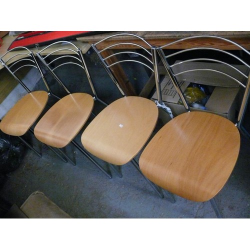 430 - SET OF 4 X KITCHEN CHAIRS WITH CHROME BACKS & PLY SEATS.