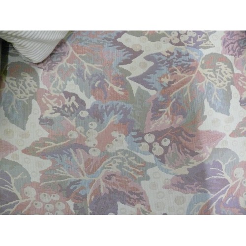 449 - LARGE COMFY G-PLAN CHAIR IN PASTEL PINK/PURPLE/CREAM TAPESTRY FABRIC.