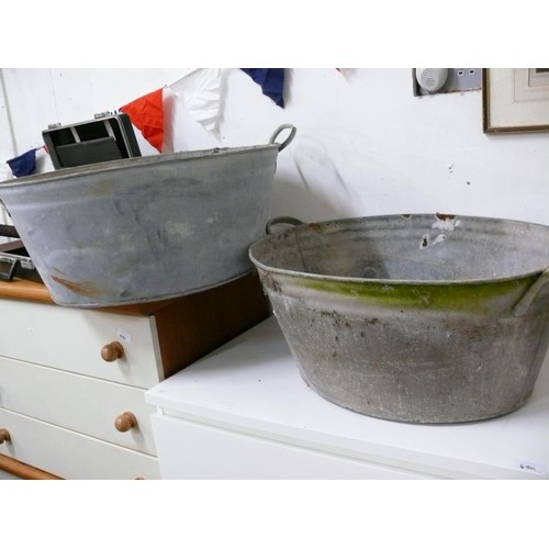 452 - 2 X VINTAGE GALVANISED TIN BATHS