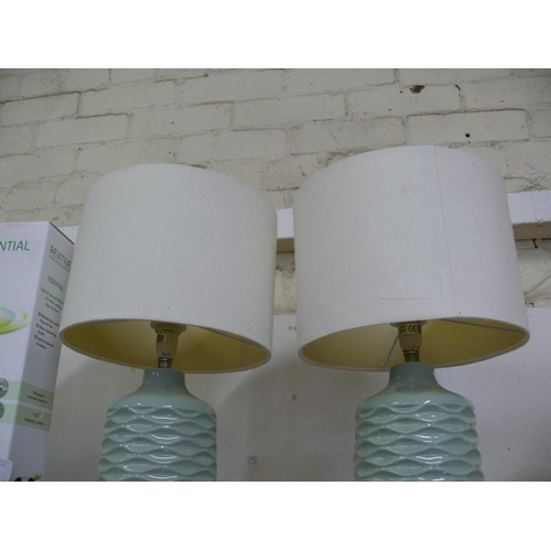 86 - 2 MATCHING TABLE LAMPS WITH LOVELY SAGE GREEN CERAMIC BASES AND CREAM CIRCULAR SHADES