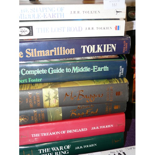 161 - COLLECTION OF 8 TOLKIEN BOOKS TO INCLUDE WAR OF THE RING, THE COMPLETE GUIDE TO MIDDLE EARTH, THE LO... 