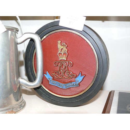 83 - THE LIFE GUARDS  MIXED COLLECTABLES TO INCLUDE BADGE, TANKARD, PLAQUES AND COASTER