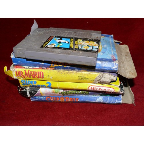 156 - COLLECTION OF NINTENDO ENTERTAINMENT SYSTEM NES GAMES TO INCLUDE SUPER MARIO, DUCK HUNT, DISNEY DUCK... 