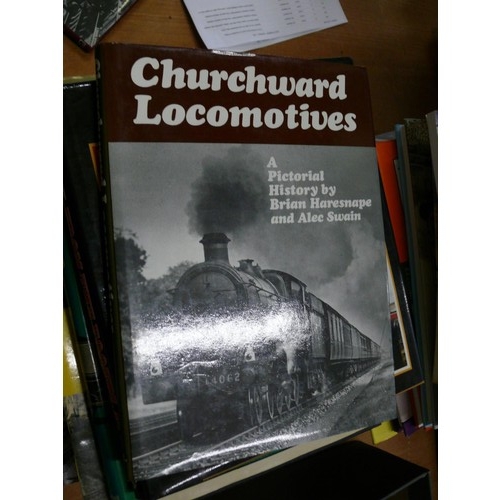 206 - LARGE COLLECTION OF RAILWAY AND TRAIN THEMED BOOKS