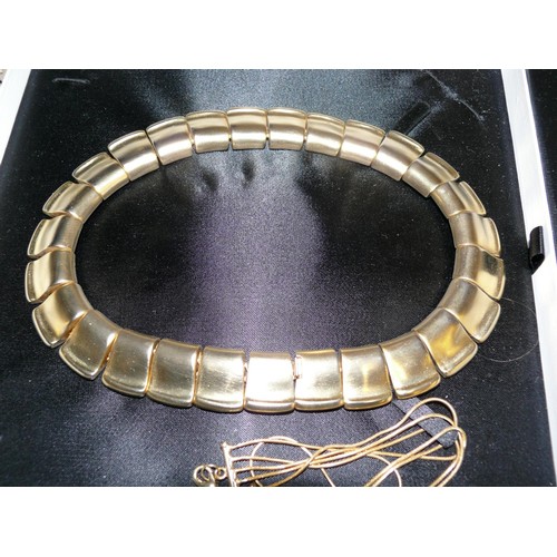 165 - LARGE MIXED BOX OF COSTUME JEWELLERY TO INCLUDE WATCHES, DOUBLE PHOTO FRAME, THICK GOLD CHOKER AND B... 