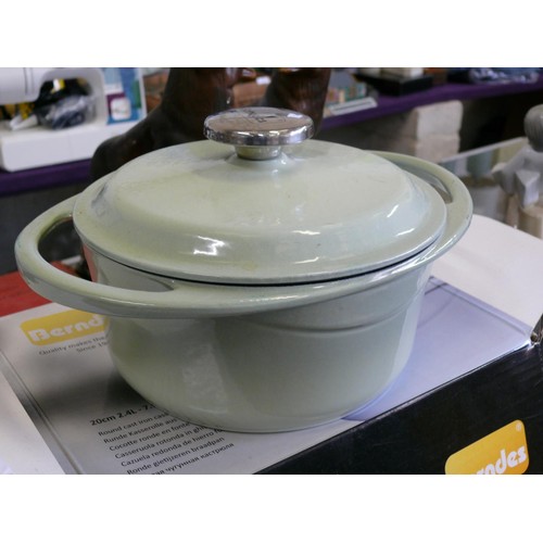 218 - BERNDES CREAM CAST IRON CASSEROLE PAN 20CM WITH ORIGINAL BOX, APPEARS UNUSED