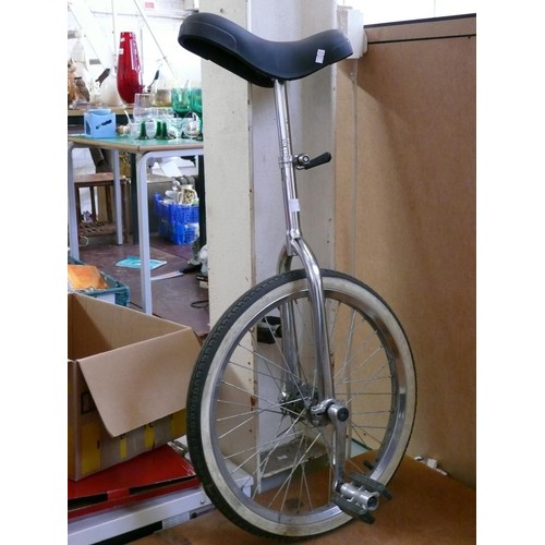 350 - UNICYCLE