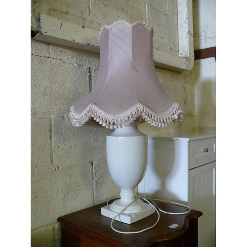 380 - LARGE IMPOSING WHITE CERAMIC LAMP WITH PINK FRINGED SHADE