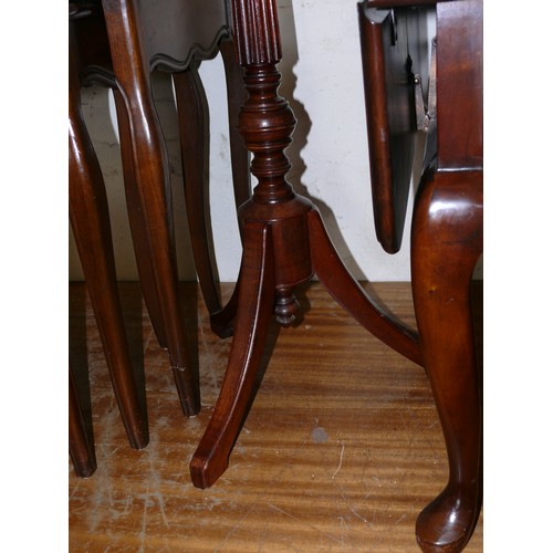 359 - TALL MAHOGANY TORCHIERE