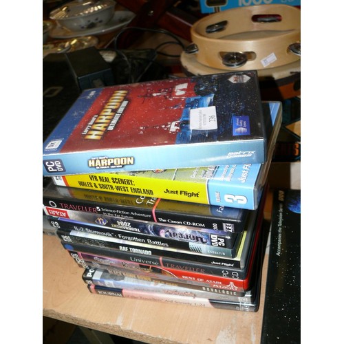 236 - COLLECTION OF PC GAMES TO INCLUDE HARPOON, TRAVELLER, RAF TORNADO, BLACK HAWK DOWN ETC