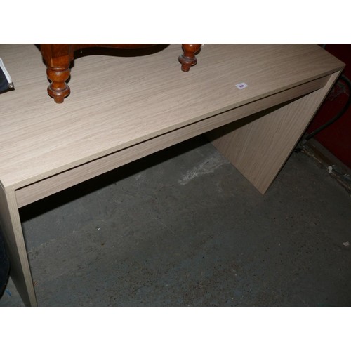 377 - CONTEMPORARY MAPLE EFFECT DESK