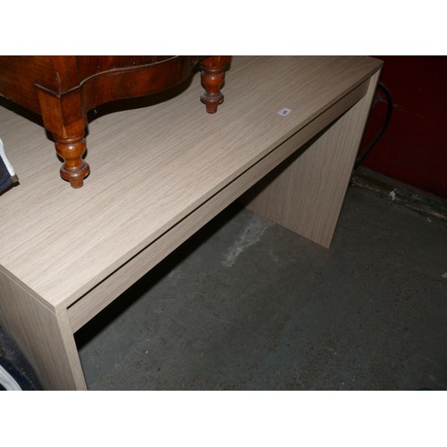 377 - CONTEMPORARY MAPLE EFFECT DESK