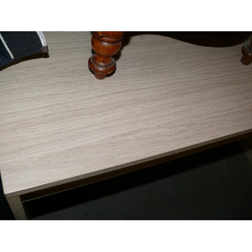 377 - CONTEMPORARY MAPLE EFFECT DESK