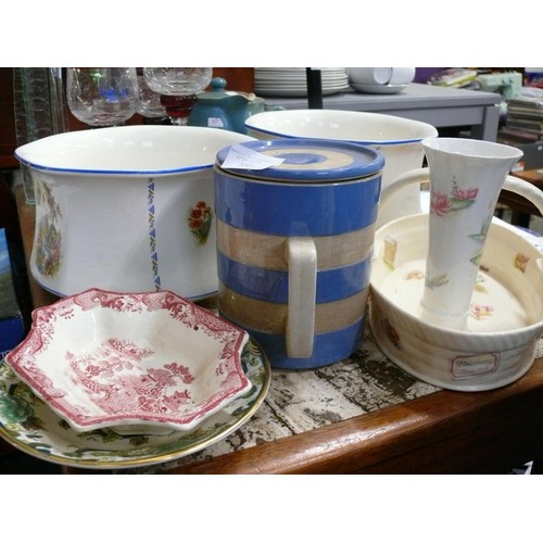 245 - COLLECTION OF GOOD QUALITY CHINA TO INCLUDE PORTMEIRION, AYNSLEY, TG GREEN ETC