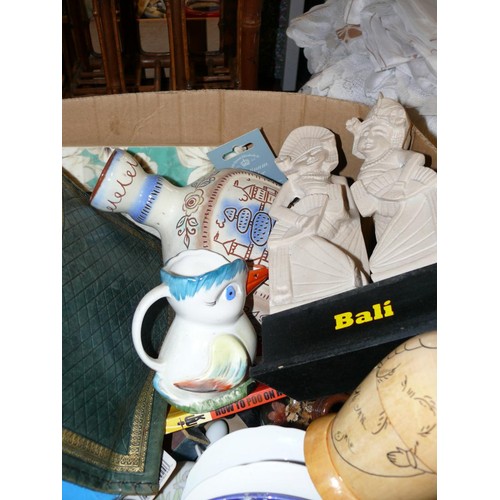 340 - BOX OF MIXED COLLECTABLES TO INCLUDE A DANBURY MINT TRACTOR PLATE, STUDIO WARE, JERSEY POTTERY CANDL... 