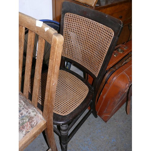 395 - A PAIR OF VINTAGE DINING CHAIRS WITH TAPESTRY SEATS AND A DARK WOOD CHAIR WITH CANE SEAT AND BACK