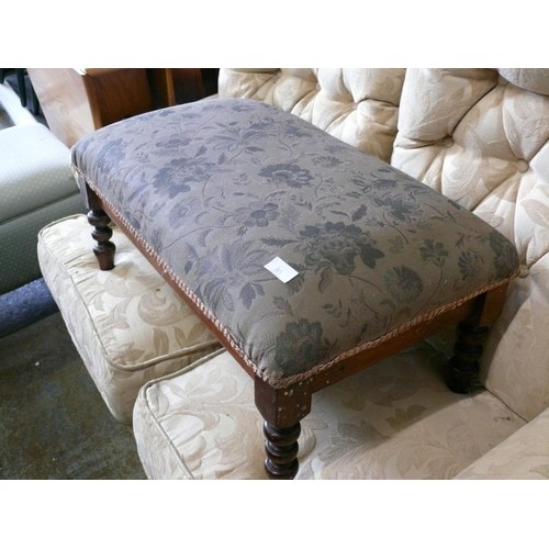 401 - LARGE LOW STOOL WITH CARVED LEGS AND UPHOLSTERED CUSHIONED TOP