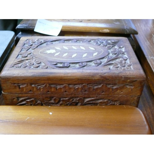 422 - SELECTION OF WOODEN BOXES AND TINS ONE INLAID AND ONE MUSICAL