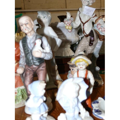 433 - COLLECTION OF FIGURINES