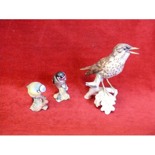 1 - A LARGE GOEBEL SONG THRUSH, BESWICK BLUE TIT AND GOLD FINCH