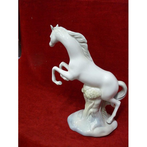 51 - PORCELINE WHITE LIPIZZANER HORSE MADE IN SPAIN THE HORSE REARING UP TO SHOW ITS SKILL