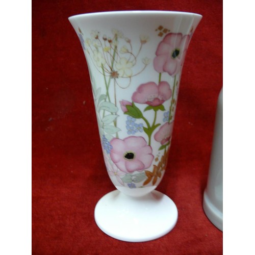 48 - 2 CHINA TANKARDS AND A WEDGEWOOD POTTERY VASE WITH FLOWERS AND A BOX