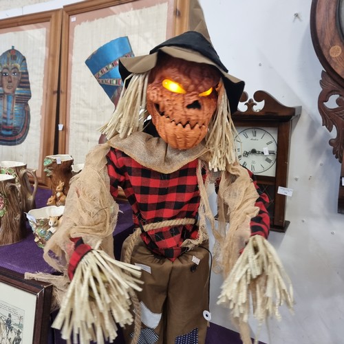 93 - SCARECROW FIGURE HE'S 43 INCH TALL,  ANIMATED WITH SOUND AND LIGHT HE SPEAKS 4 SCARY PHRASES.