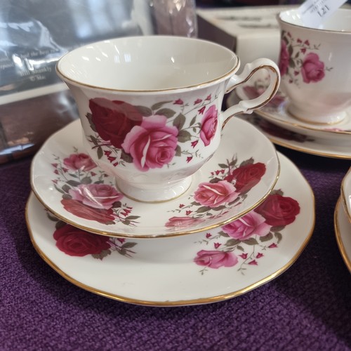 121 - QUEEN ANNE BONE CHINA, 3 TRIOS OF CUP, SAUCER AND PLATE IN GOOD CONDITION.