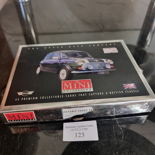 123 - MINI, 45 PREMIUM COLLECTABLE CARDS THAT CAPTURE A BRITISH CLASSIC, BOXED AND IN GOOD CONDITION.