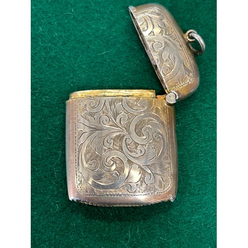 4 - STERLING SILVER VESTA CASE, BIRMINGHAM 1915 ENGRAVED WITH SCROLL DESIGN AND MONOGRAM, SNAPS SHUT - 1... 