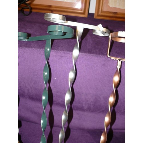 108 - BESPOKE METAL GLASS HOLDER X 2 AND 2 X BOTTLE HOLDERS - SPRAYED GOLD, GREEN, RED AND SILVER