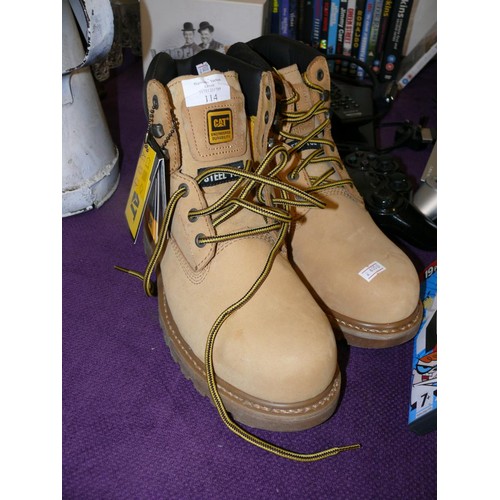 114 - PAIR OF 'CATERPILLAR' STEEL TOE CAP BOOTS, SIZE 10, UNWORN