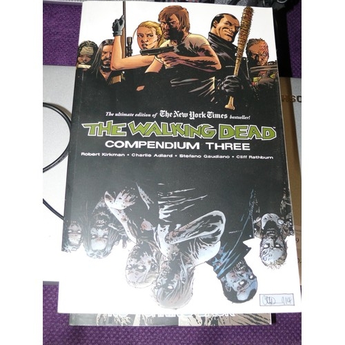 86 - THE WALKING DEAD- VOLUME 25 NO TURNING BACK, COMPENDIUM ONE, TWO AND THREE,