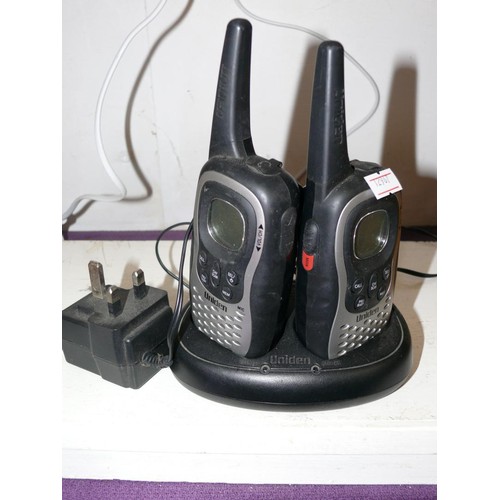 98 - UNIDEN WALKIE TALKIES IN CHARGING STAND